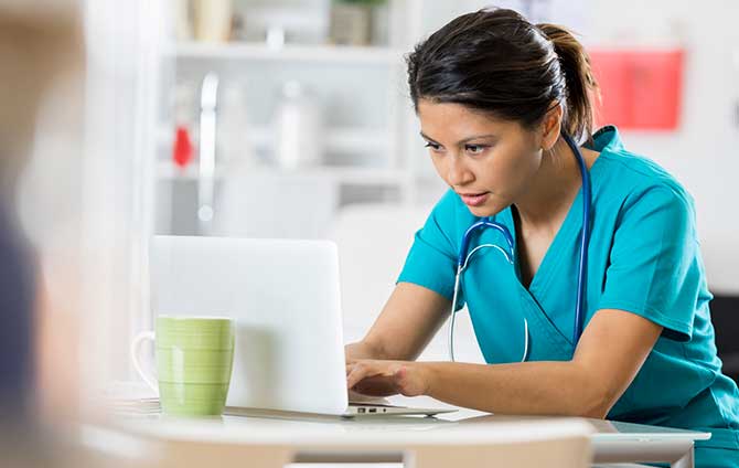 Online Nursing Schools: How to Become a Registered Nurse Online